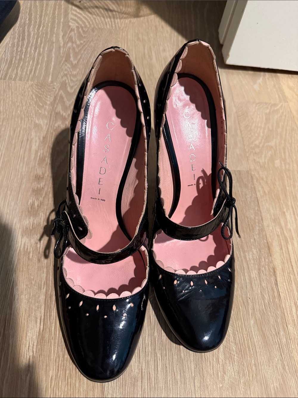 Casadei Black Patent Leather Mary Jane Pumps with Pink Scallop Detail & Insoles